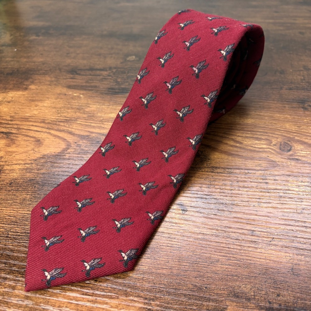 Abercrombie & Fitch Kenneth Gordon Wool Challis Duck Tie Burgundy Red Mallard